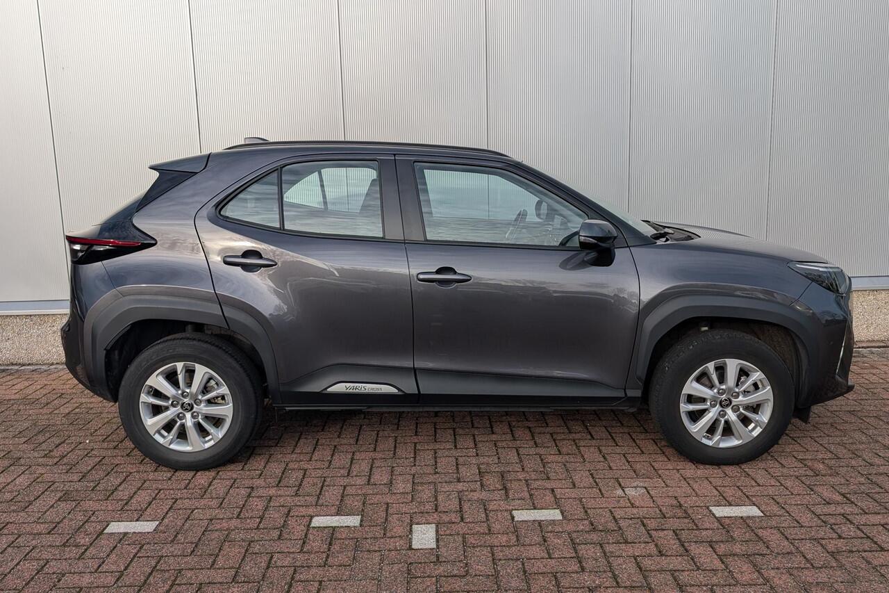 Toyota YARIS Cross 1.5 Hybrid Active |Parkeersensoren Voor en Achter|Wielsloten|