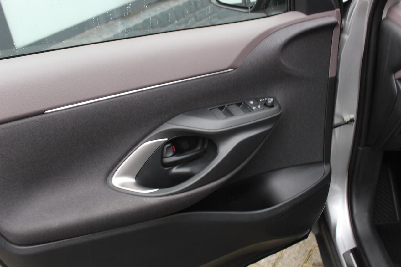 Toyota YARIS Cross 1.5 Hybrid Executive Navi/Carplay, Bliss, Elek achterklep, JBL, Enz