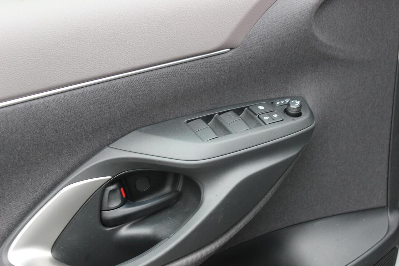 Toyota YARIS Cross 1.5 Hybrid Executive Navi/Carplay, Bliss, Elek achterklep, JBL, Enz