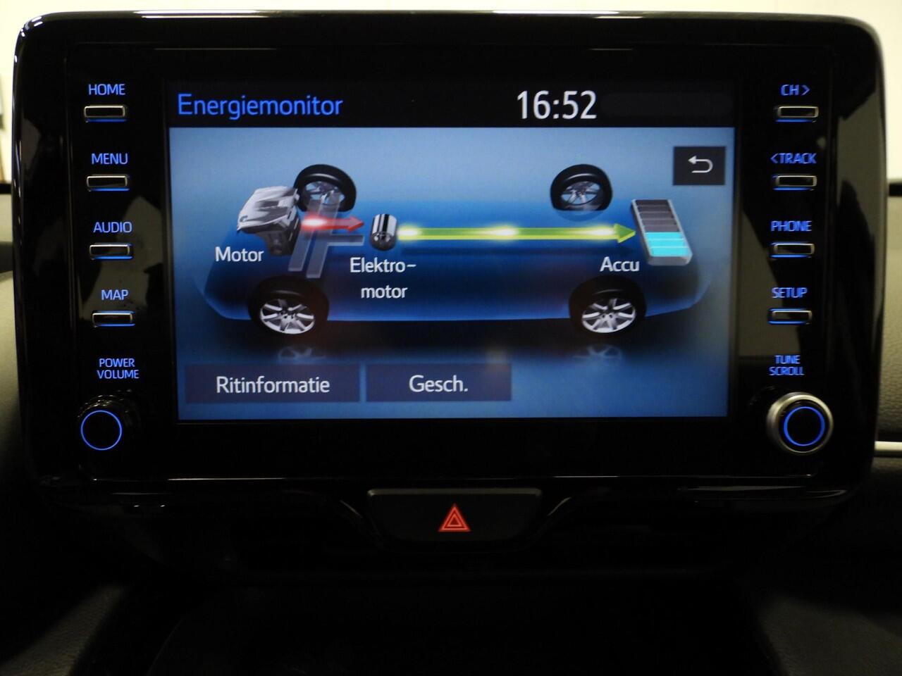 Toyota YARIS Cross 1.5 Hybrid Active NAVI-APP/CAMERA/CLIMA/ADAPT.CRUISE!