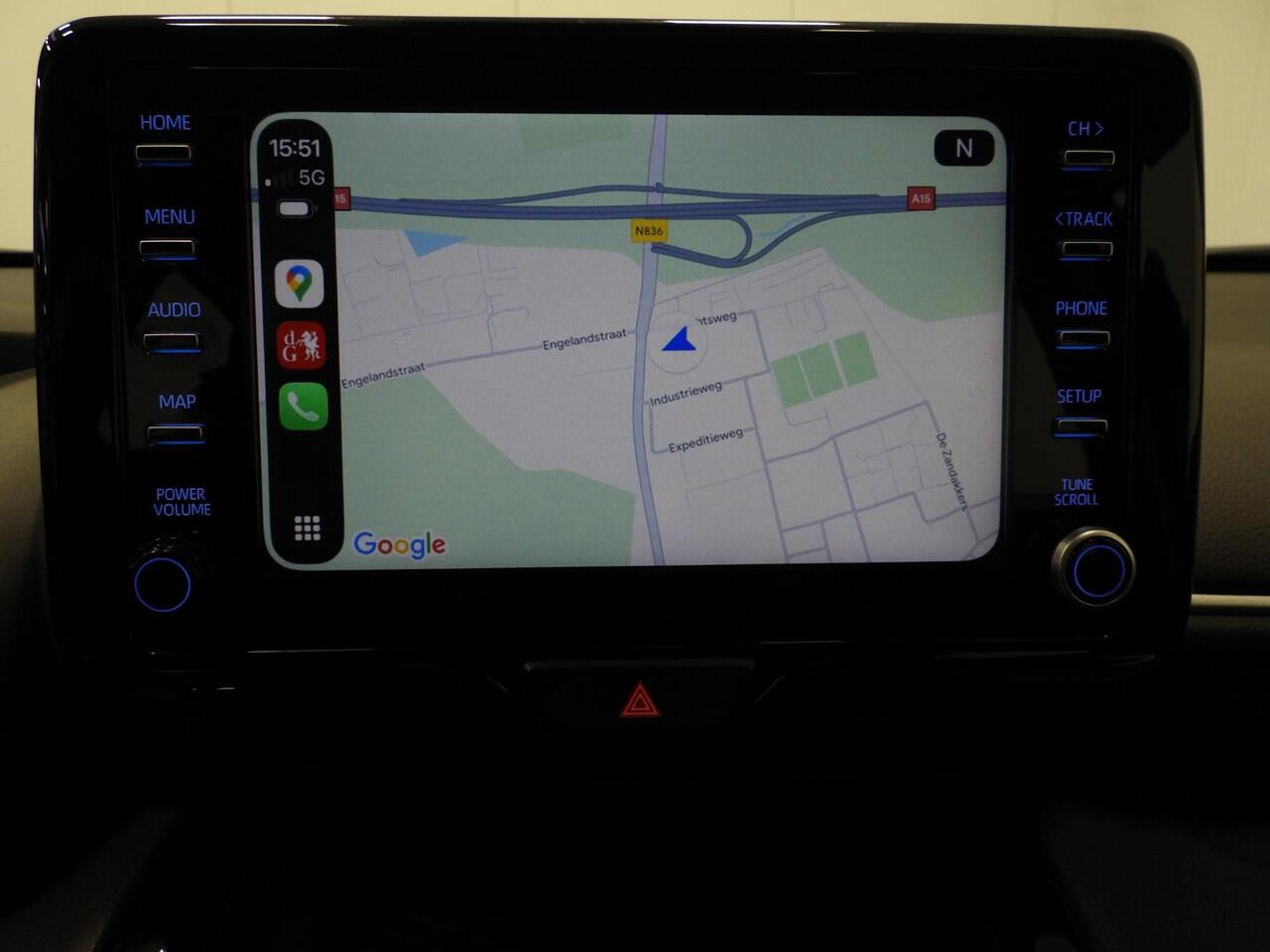 Toyota YARIS Cross 1.5 Hybrid Active NAVI-APP/CAMERA/CLIMA/ADAPT.CRUISE!