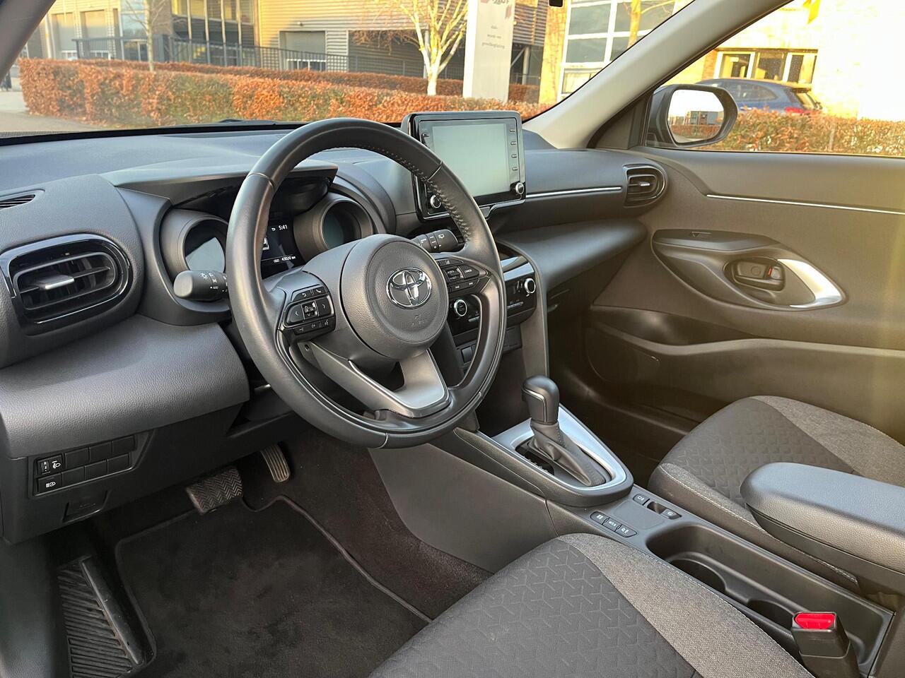 Toyota YARIS Cross 1.5 Hybrid Comfort | Adaptive Cruise Control | Apple/Android Carplay | Achteruitrijcamera |