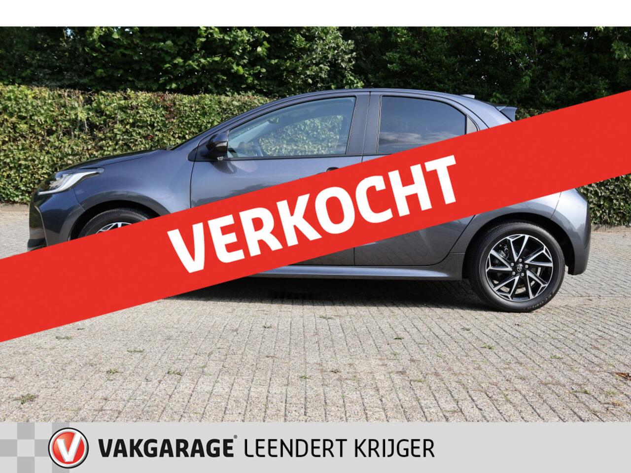 Toyota YARIS 1.5 Hyb. Dynamic|Rijklaarprijs|12 maanden BOVAG garantie