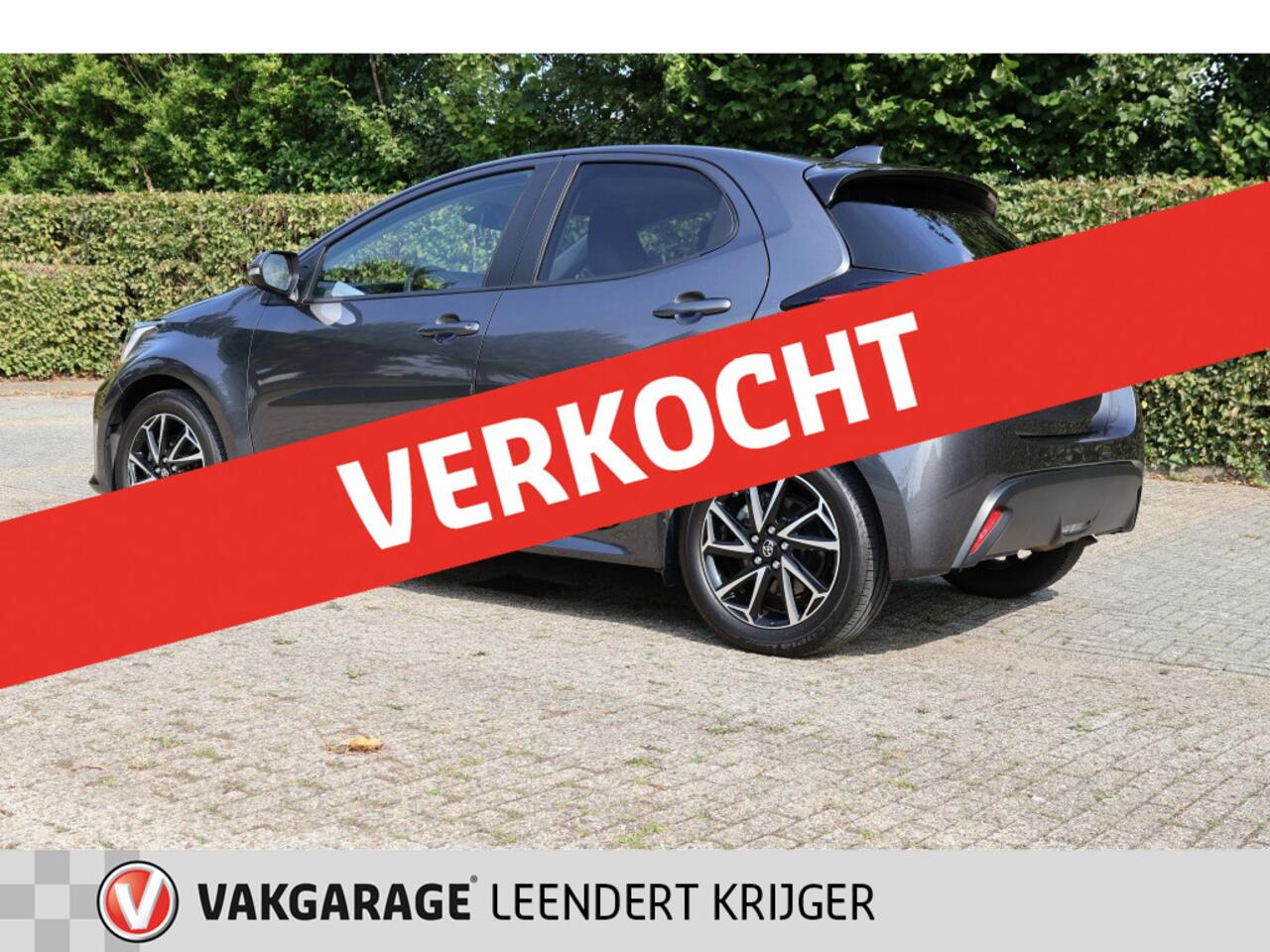 Toyota YARIS 1.5 Hyb. Dynamic|Rijklaarprijs|12 maanden BOVAG garantie