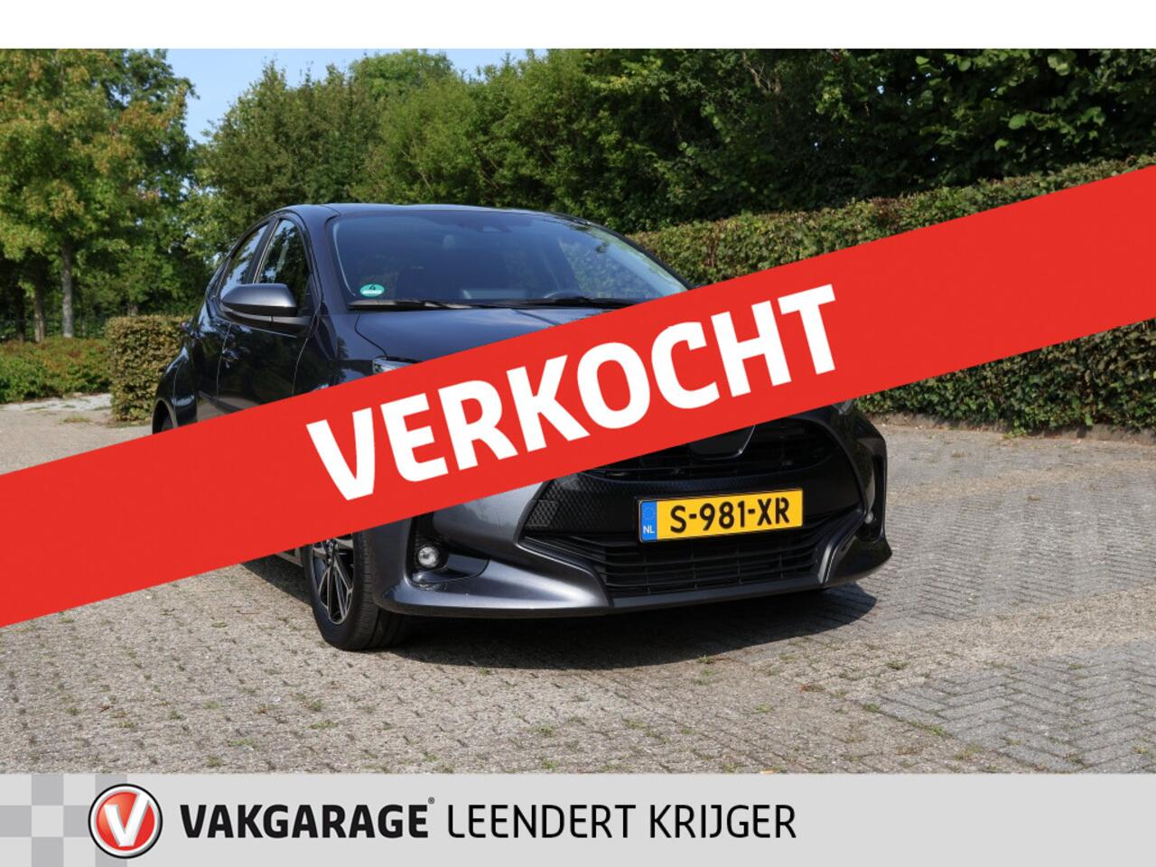 Toyota YARIS 1.5 Hyb. Dynamic|Rijklaarprijs|12 maanden BOVAG garantie