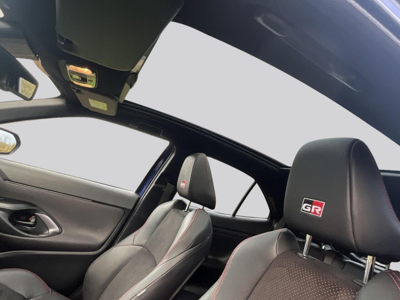 Toyota YARIS Cross 1.5 Hybrid GR Sport