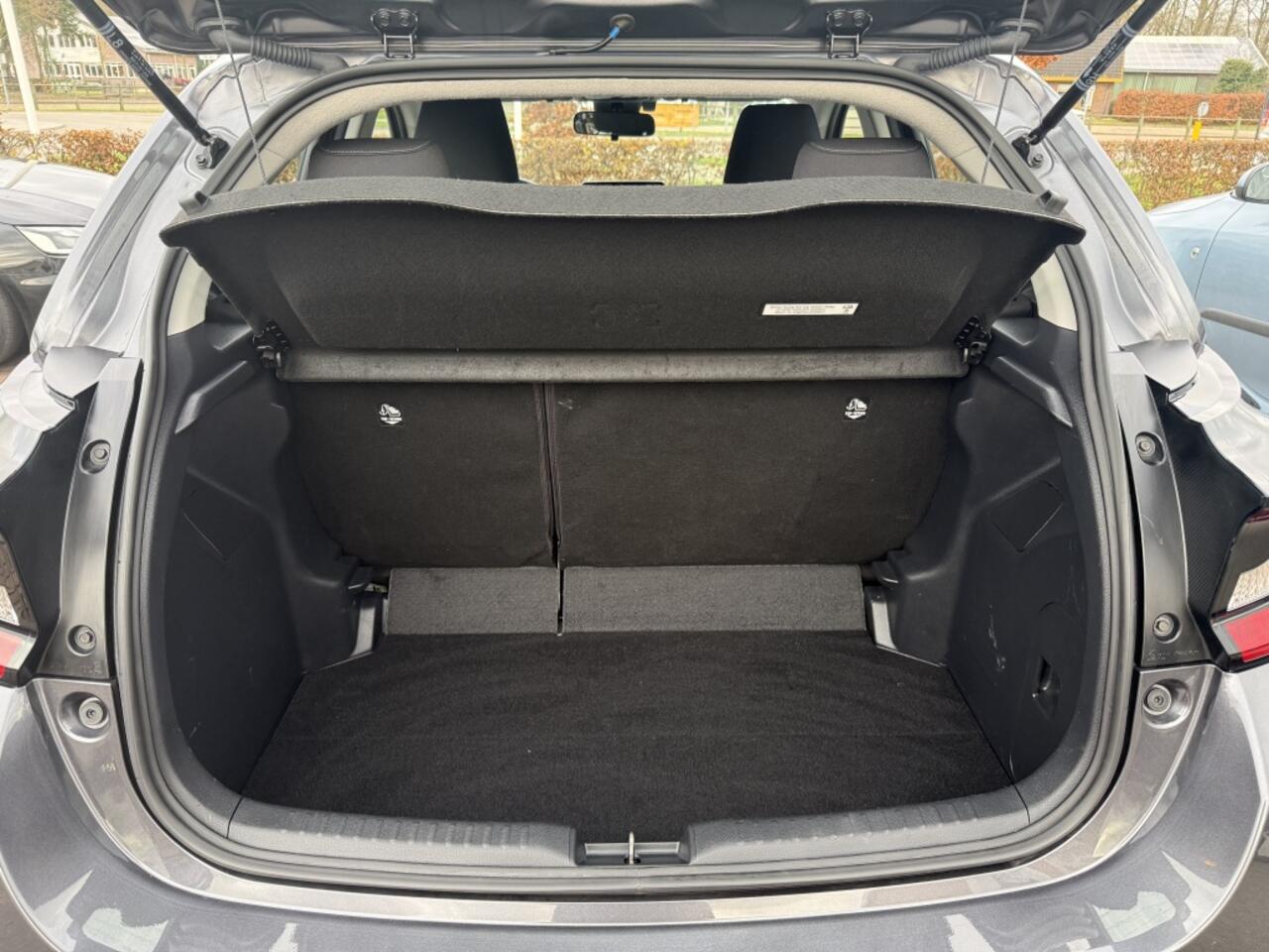 Toyota YARIS 1.5 Hyb. Active