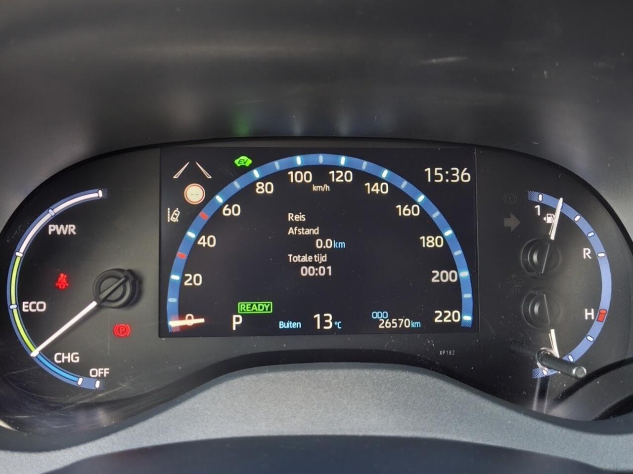 Toyota YARIS Cross 1.5 Hybrid 115 Dynamic | Trekhaak | Sensoren v/a | Navi | Androi