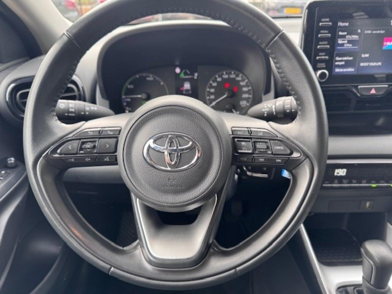 Toyota YARIS 1.5 Hyb. Active Navigatie, Automaat. Camera