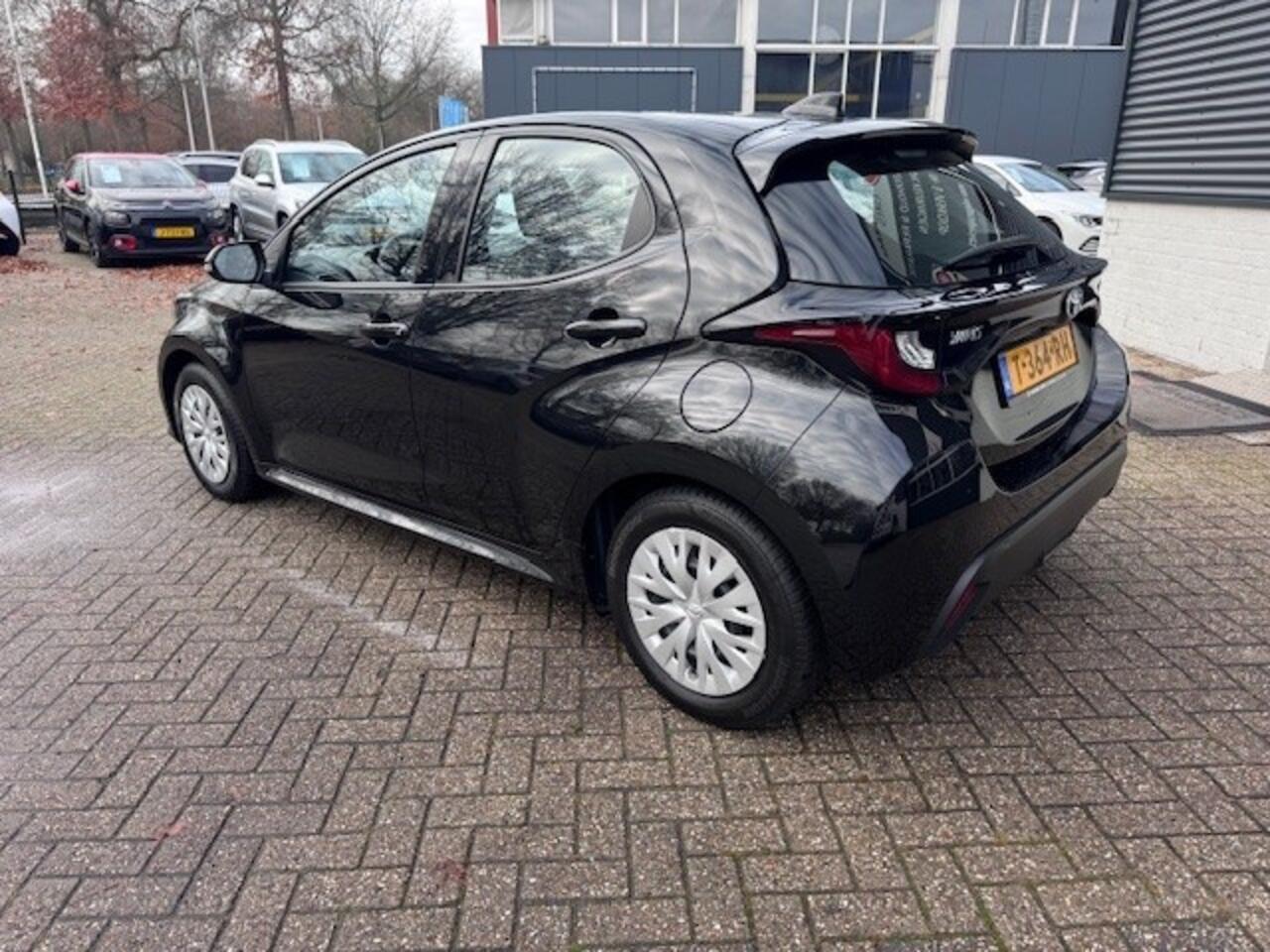 Toyota YARIS 1.5 Hyb. Active Navigatie, Automaat. Camera