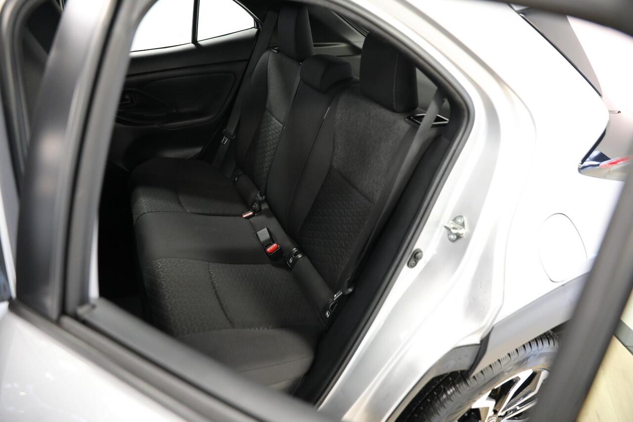 Toyota YARIS Cross 1.5 Hybrid Dynamic | Apple Carplay | Keyless | Camera