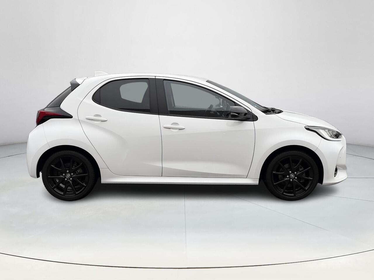 Toyota YARIS 1.5 Hybrid Executive