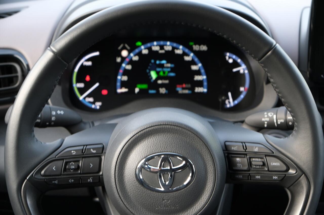 Toyota YARIS Cross 1.5 Hybrid Executive Automaat | Intelligente parkeersensoren voo