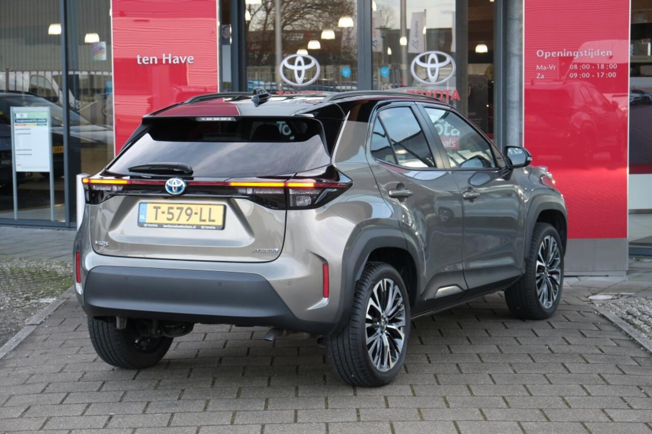 Toyota YARIS Cross 1.5 Hybrid Executive Automaat | Intelligente parkeersensoren voo