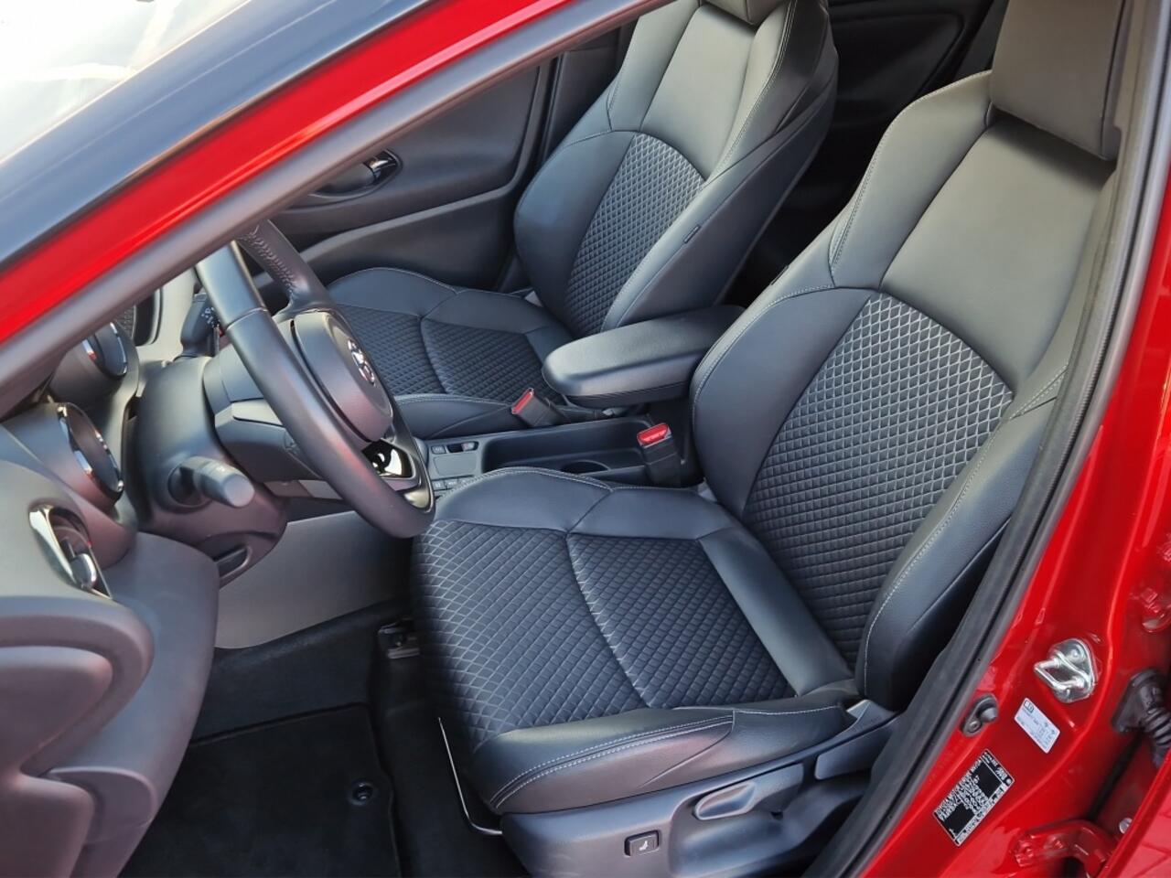 Toyota YARIS 1.5 Hybrid Executive NL-Auto - Dodehoek detectie