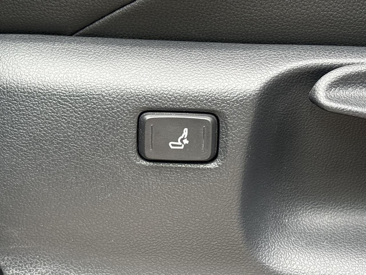 Toyota YARIS Cross 1.5 Hybrid GR Sport **DODEHOEK DETECTIE/ PANORMA/ PARKEERSENSOREN**