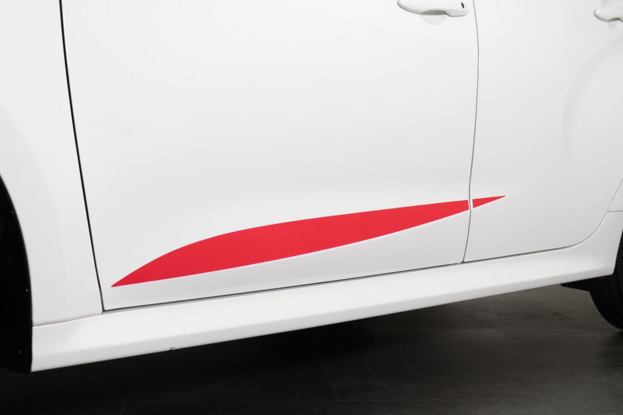 Toyota YARIS 1.5 Hybrid Active, LM velgen