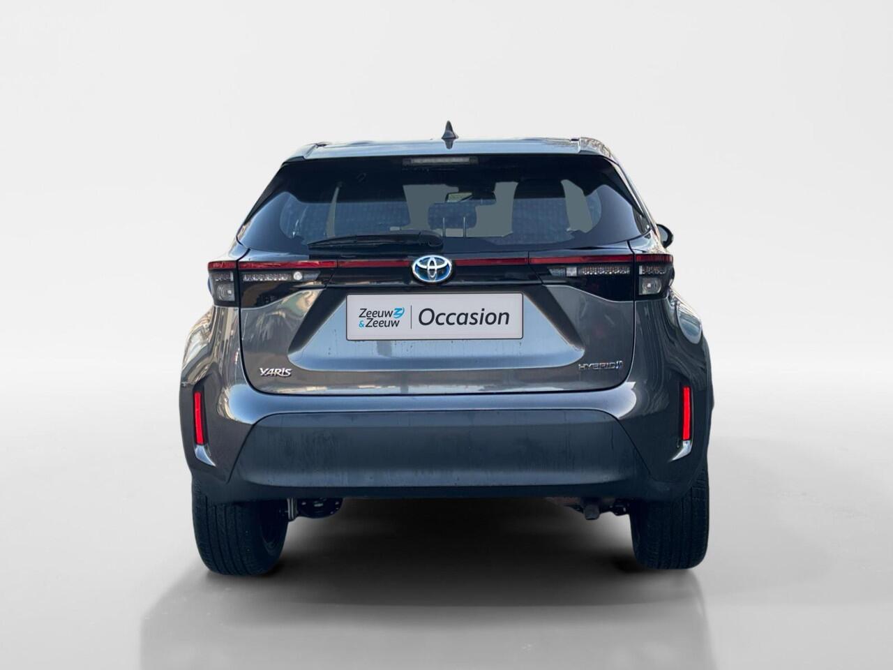 Toyota YARIS Cross Dynamic | CAMERA | NAVI | APPLE CAR PLAY / ANDROID AUTO | KEYLESS |