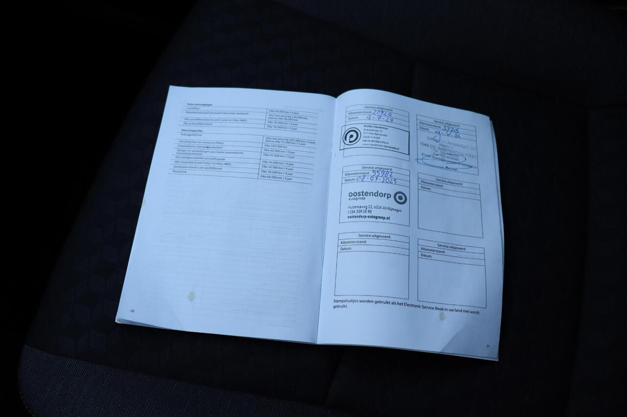 Toyota YARIS 1.5 Hybrid Active, Navigatie, Apple Carplay /Android Auto