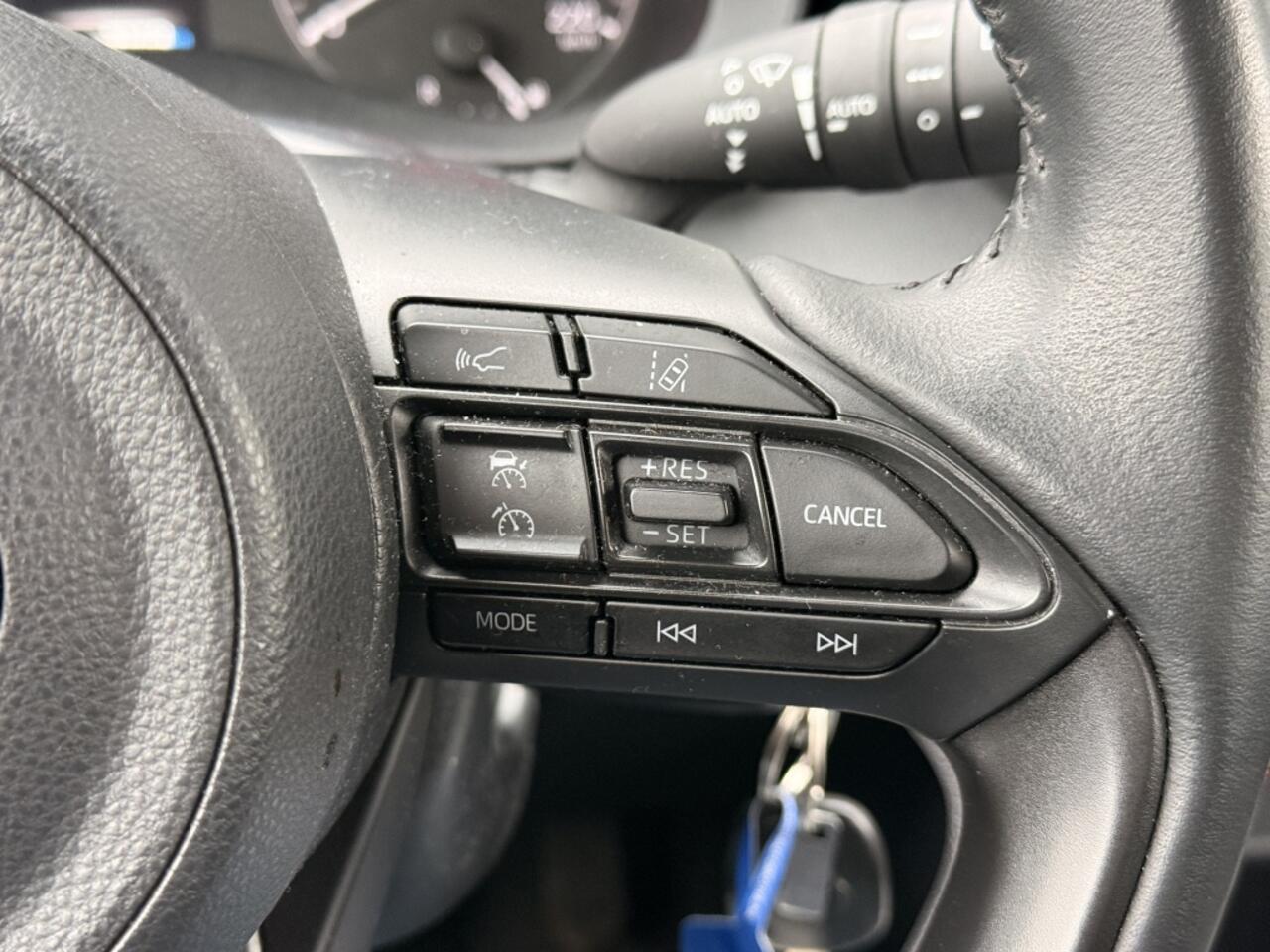 Toyota YARIS 1.5 Hyb. Active | Navigatie | Camera | Climate