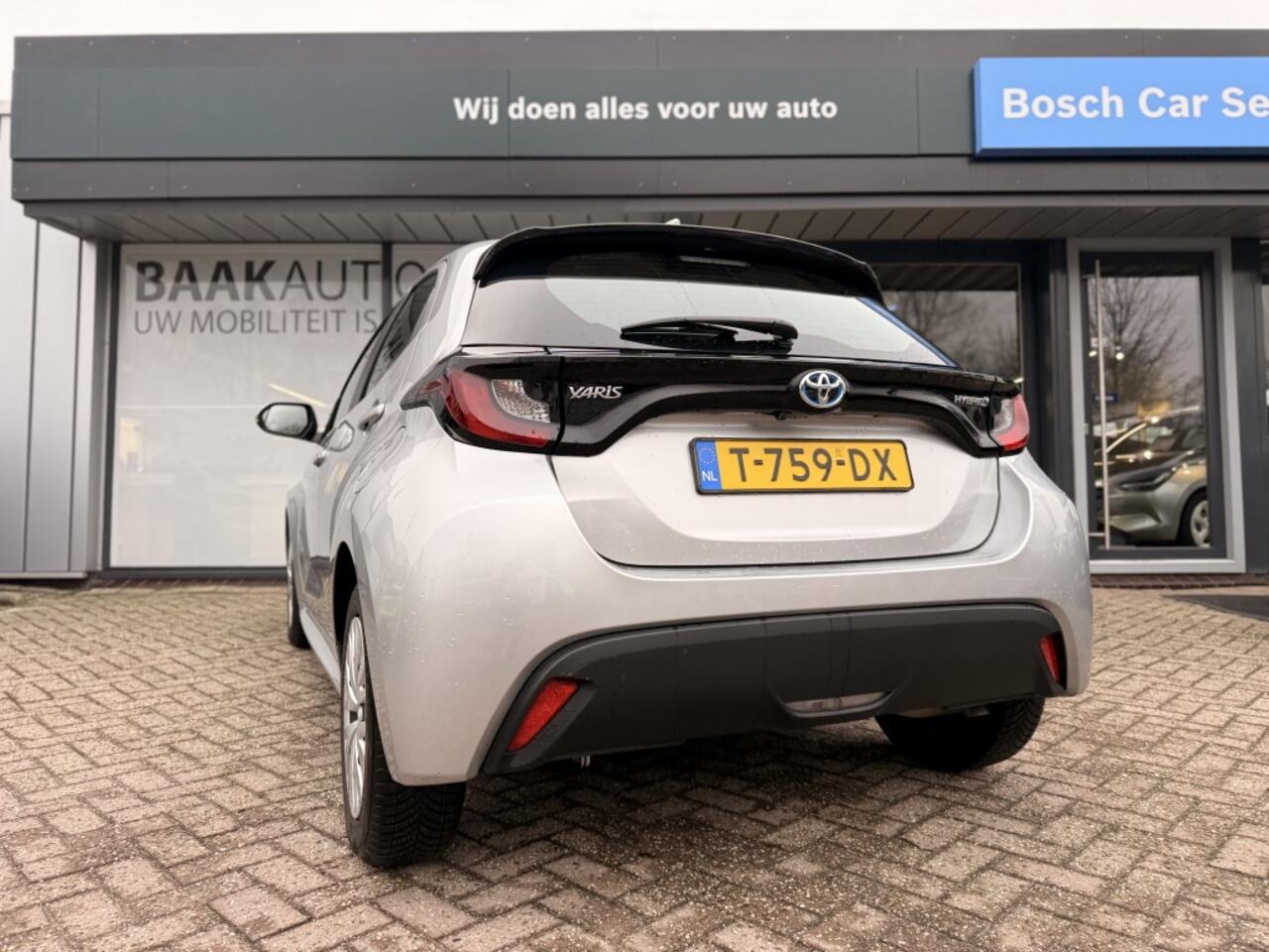 Toyota YARIS 1.5 Hyb. Active | Navigatie | Camera | Climate