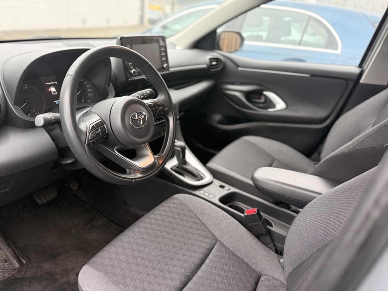 Toyota YARIS 1.5 Hyb. Active | Navigatie | Camera | Climate