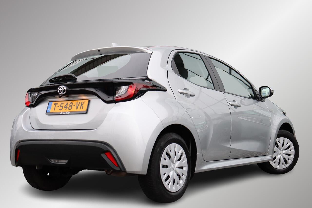 Toyota YARIS 1.5 VVT-i Active, Apple carplay, Android auto