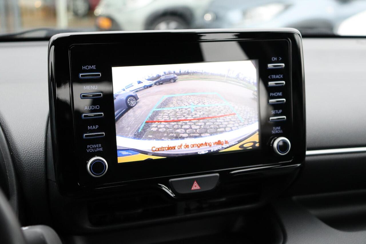 Toyota YARIS 1.5 VVT-i Active, Apple carplay, Android auto