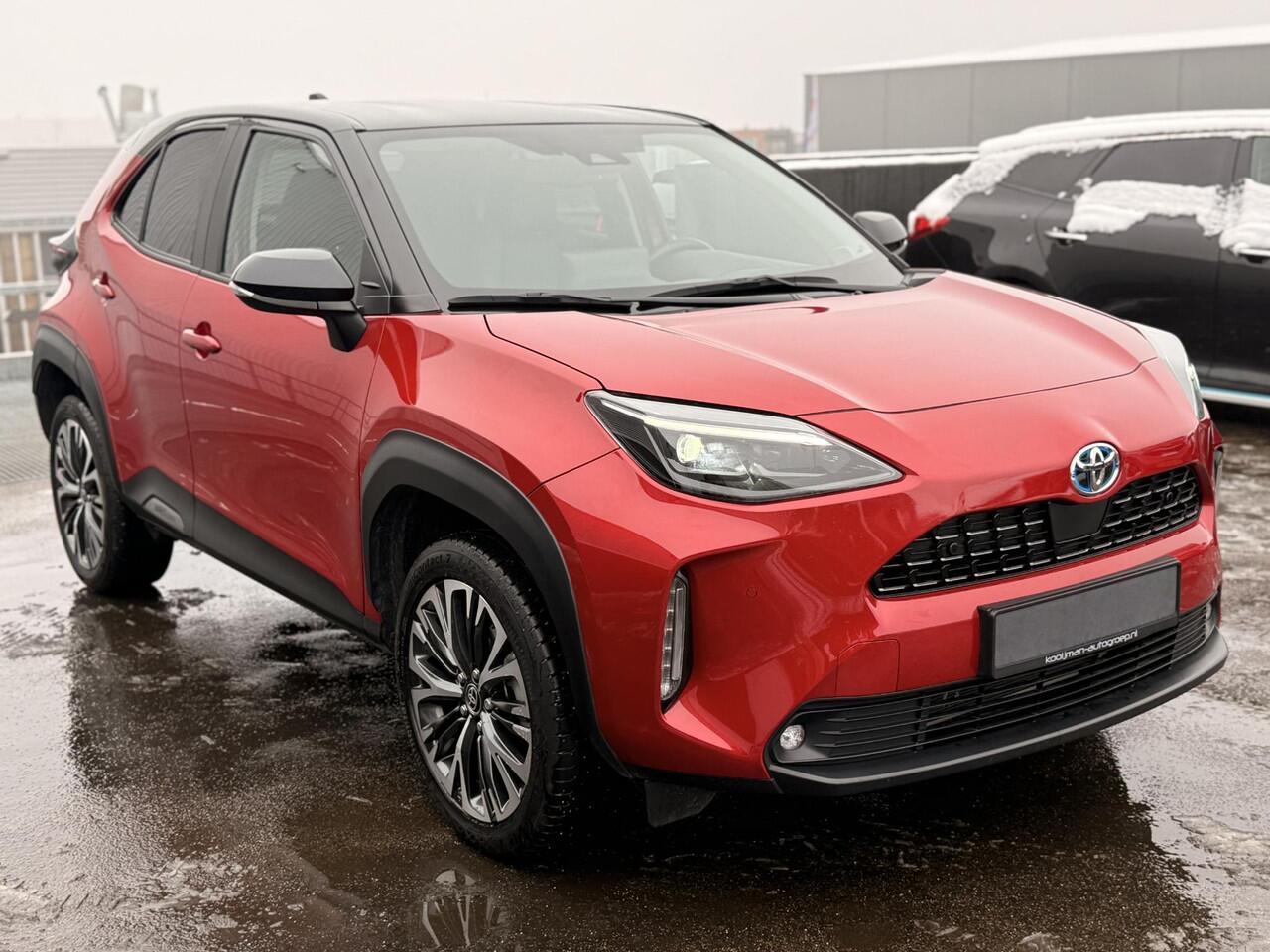 Toyota YARIS Cross 1.5 Hybrid Executive HUD, Dodehoekdetectie, Stoelverwarming, Parkeersensoren, LED, LMV, Navigatie