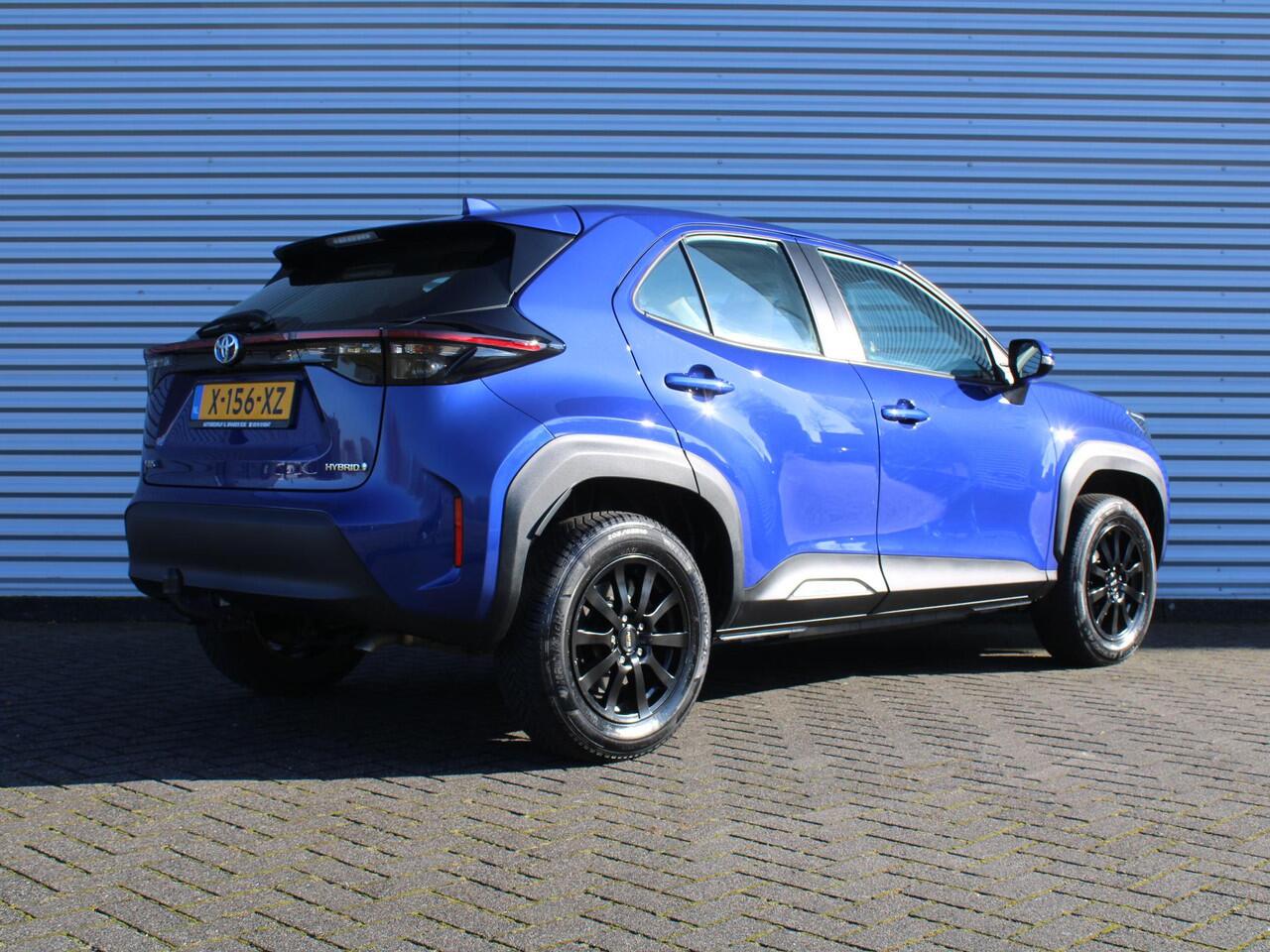 Toyota YARIS Cross 1.5 Hybrid Active | Trekhaak | Stoelverwarming | Camera | Navi | Cruise adapt. | Clima | 16" LM | Draadloze lader | LED | 1e Eigenaar |