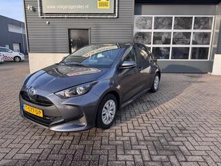 toyota-yaris-1.5-hyb.-active-naviga