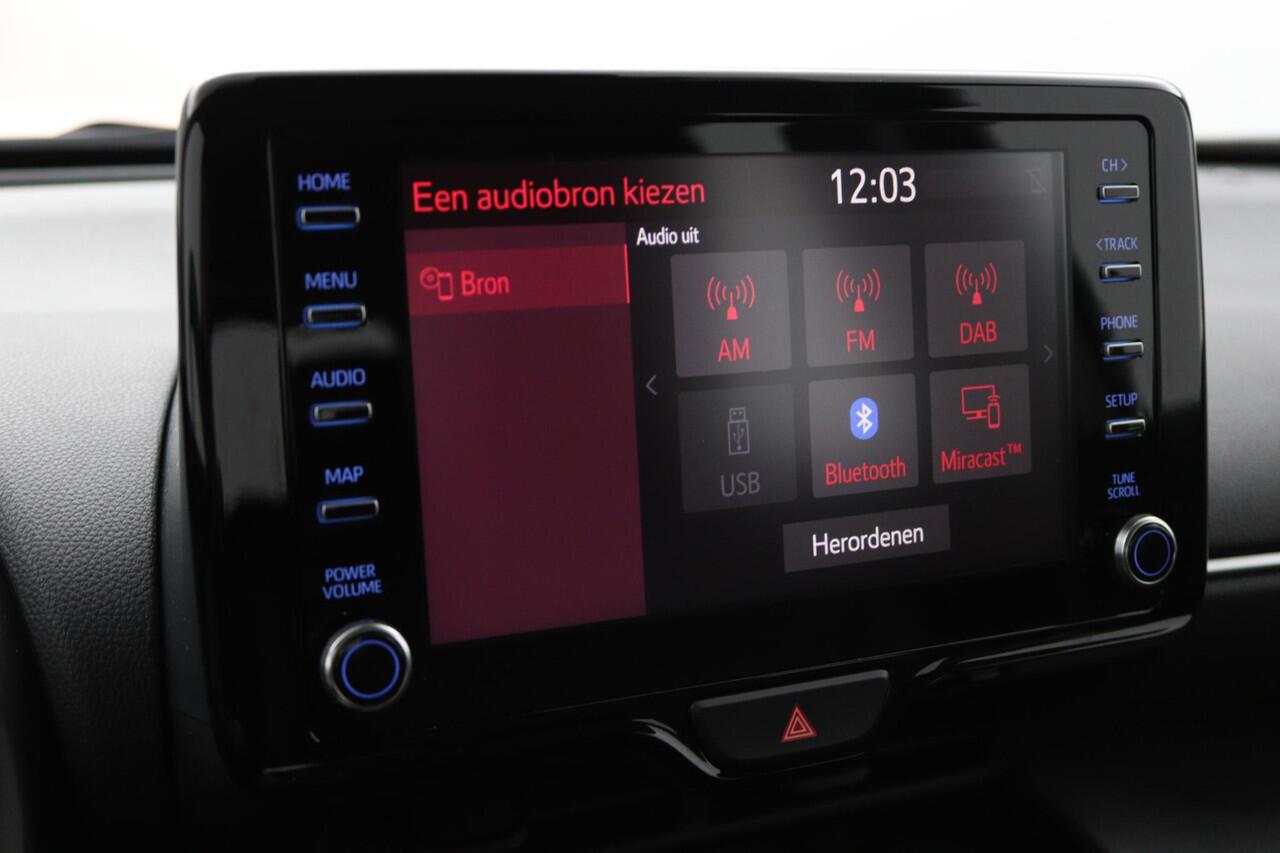 Toyota YARIS Cross 1.5 Hybrid | Lage km stand | Climate control | Parkeercamera | Parkeercamera |