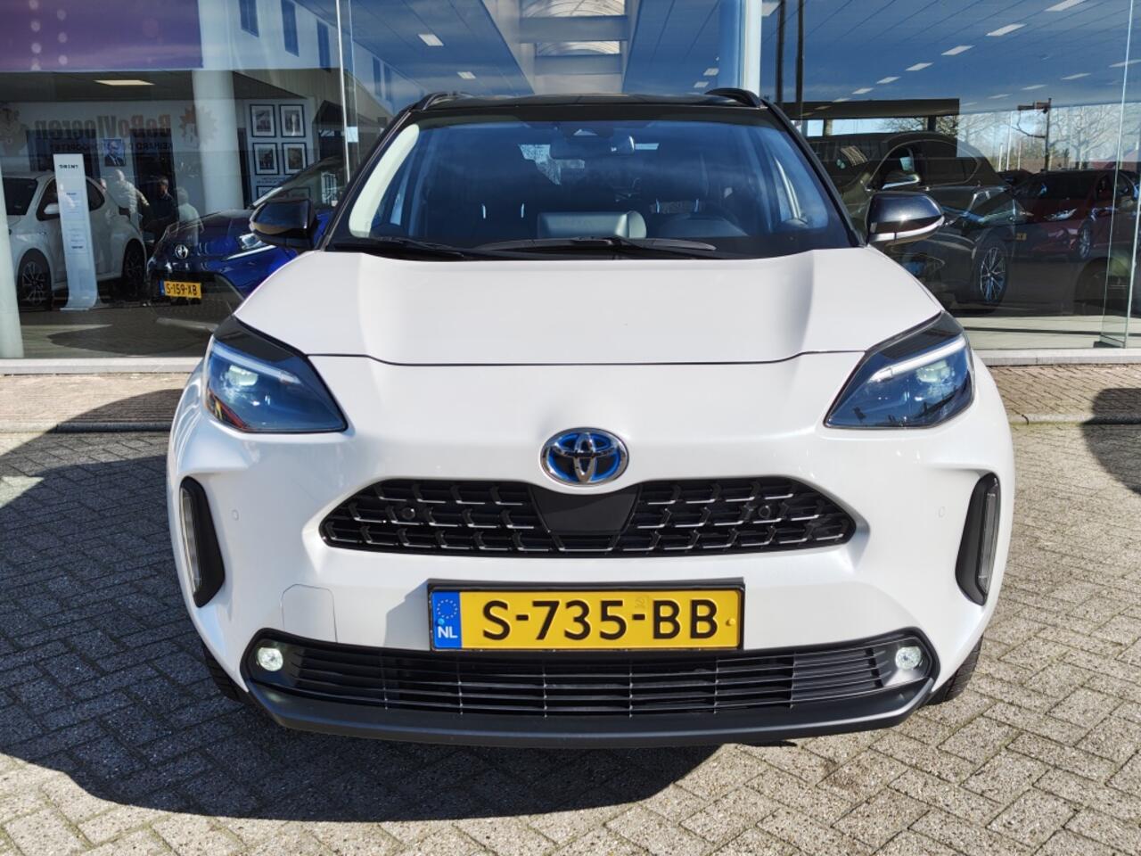 Toyota YARIS Cross 1.5 Hybrid Executive Bi-Tone | JBL | Navi | Stoelverwarming | Se