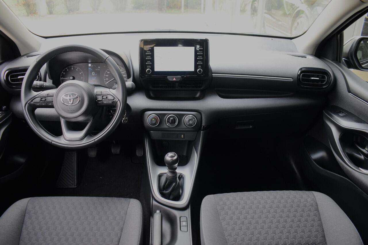 Toyota YARIS 1.5 VVT-i Active TELEFOON|CRUISE|CAMERA|CARPLAY