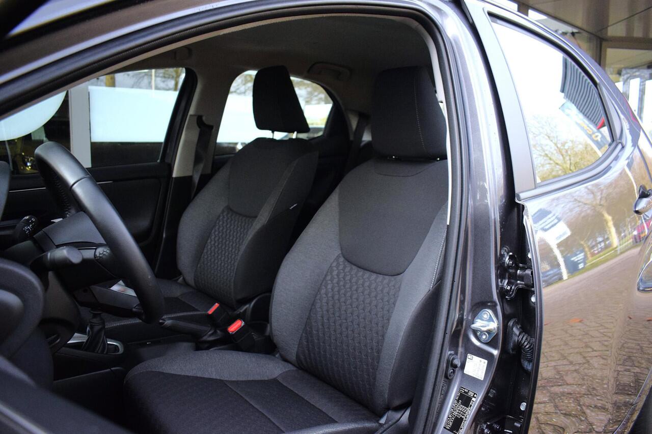 Toyota YARIS 1.5 VVT-i Active TELEFOON|CRUISE|CAMERA|CARPLAY