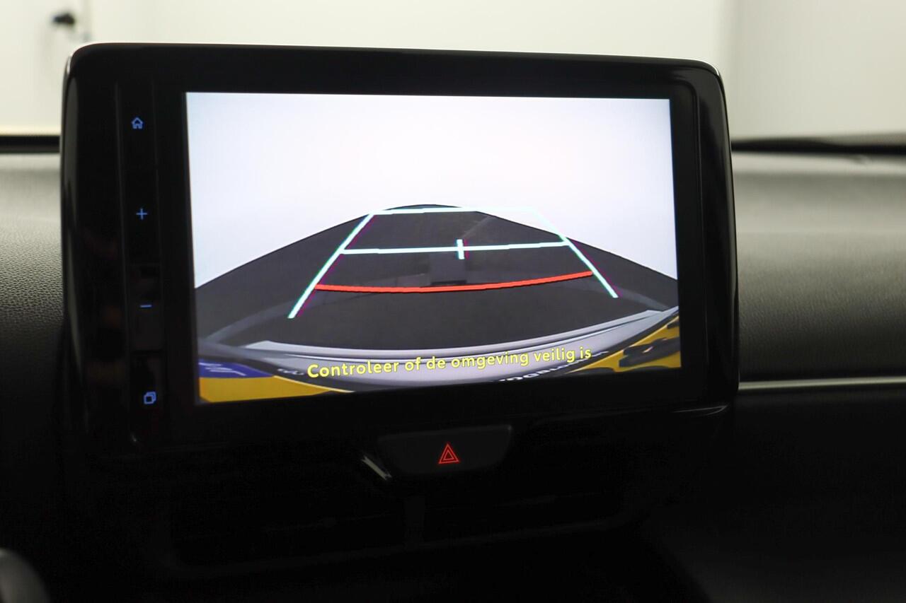 Toyota YARIS Cross 1.5 Hybrid Dynamic | Apple Carplay/Android Auto | Navigatie | Parkeercamera | Adaptieve Cruise Control |