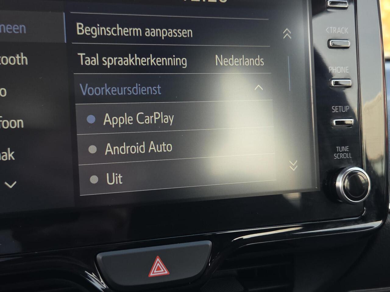 Toyota YARIS 1.5 Hybrid Dynamic Edition | Apple CarPlay | Stoel+Stuurverwarming | Rijklaar incl. garantie |