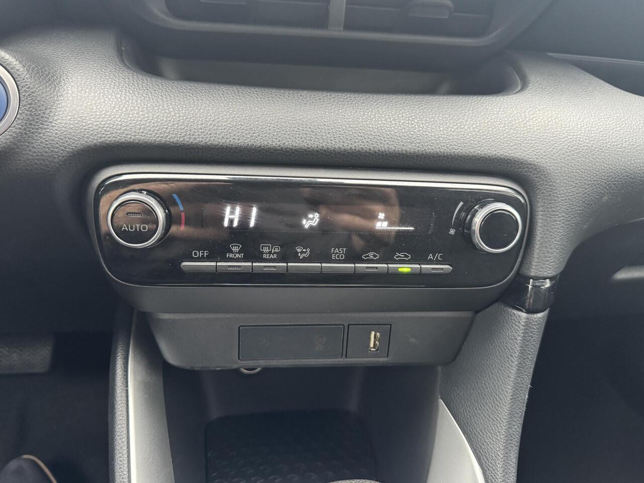 Toyota YARIS 1.5 Hybrid 115 Active | Apple/Android navigatie | Smart entry/Startknop |