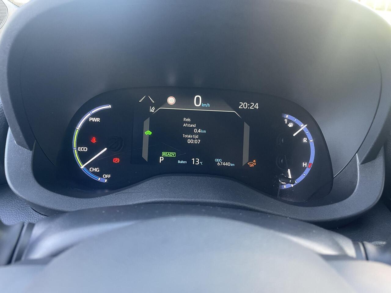 Toyota YARIS Cross 1.5 Hybrid Explore | Org NL en 1e Eigenaar | Bi-tone lak |