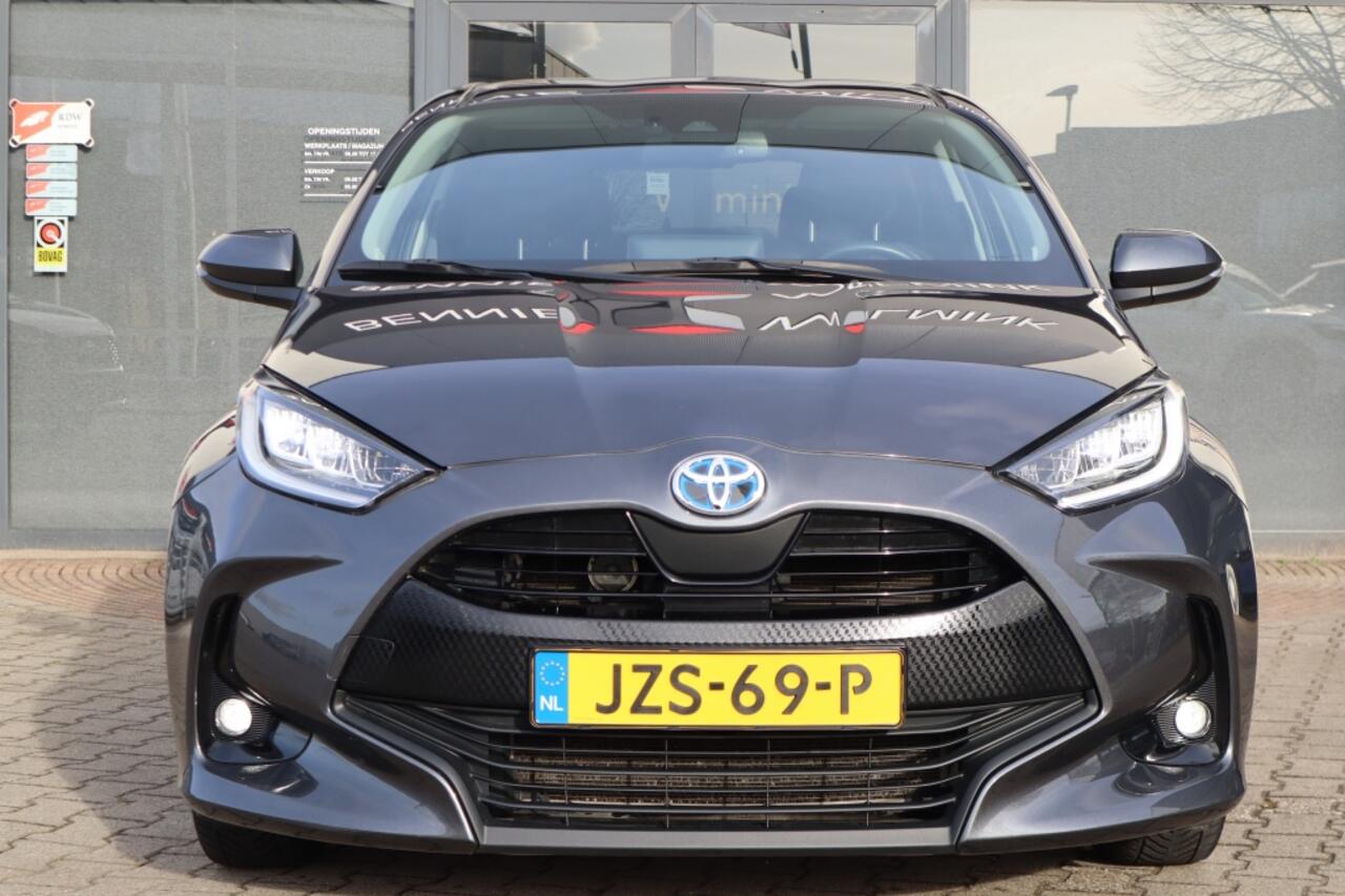Toyota YARIS 1.5 Hybrid Dynamic Limited | Stoelverwarming | Parkeersensoren