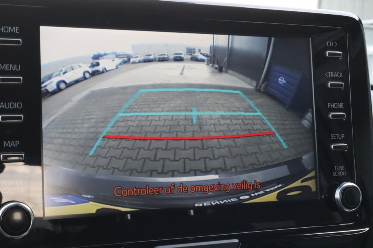 Toyota YARIS 1.5 Hybrid Dynamic Limited | Stoelverwarming | Parkeersensoren