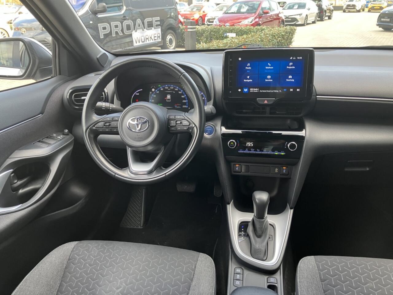Toyota YARIS Cross 1.5 Hybrid Dynamic | Parkeersensoren V+A | Stoelverwarming