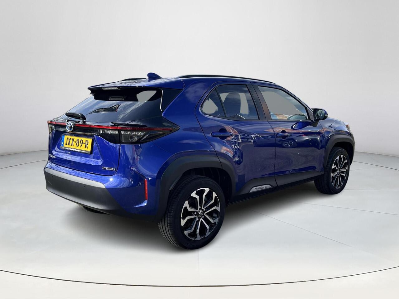 Toyota YARIS Cross 1.5 Hybrid Dynamic | Parkeersensoren | Stoelverwarming | Carplay | LED koplampen |