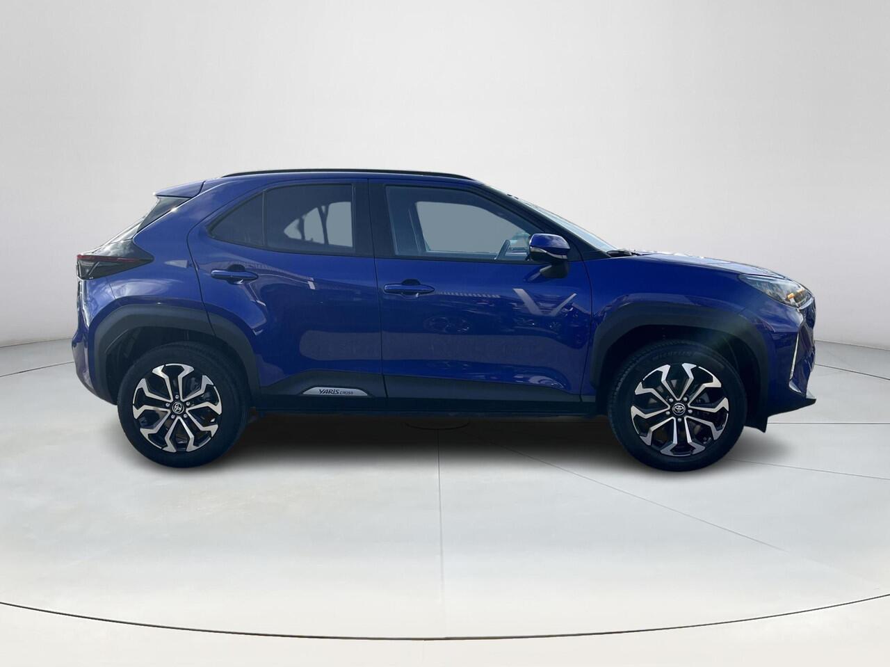Toyota YARIS Cross 1.5 Hybrid Dynamic | Parkeersensoren | Stoelverwarming | Carplay | LED koplampen |