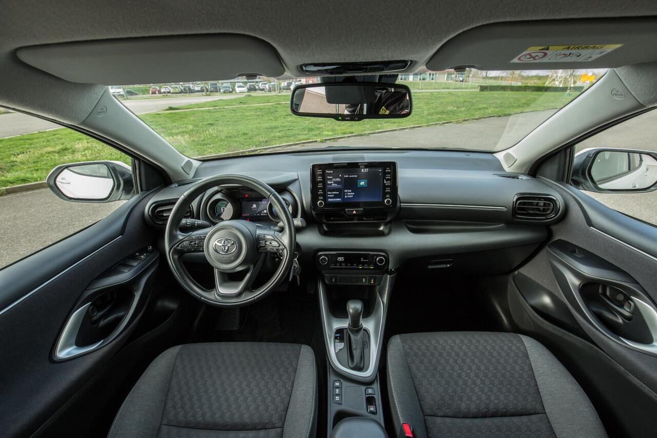 Toyota YARIS 1.5 Hybrid 115 Active