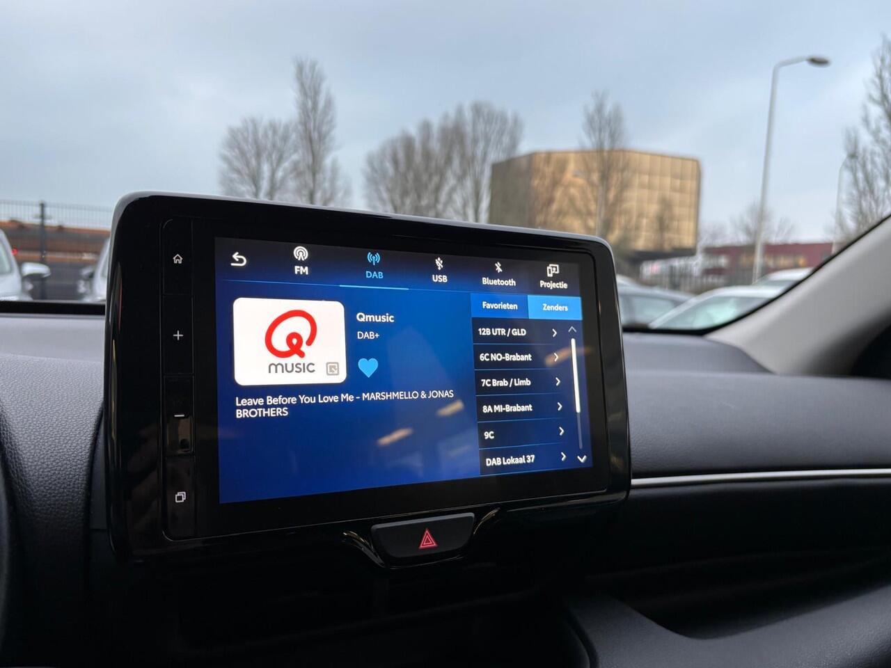 Toyota YARIS 1.5 Hybrid 115 Active | 1ste eigenaar | Apple CarPlay/Android Auto | Camera | Toyota garantie tot 2024!