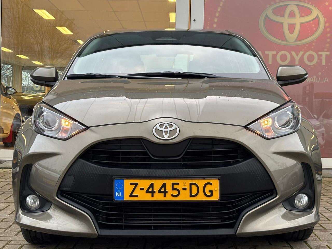 Toyota YARIS 1.5 Hybrid 115 Active | 1ste eigenaar | Apple CarPlay/Android Auto | Camera | Toyota garantie tot 2024!