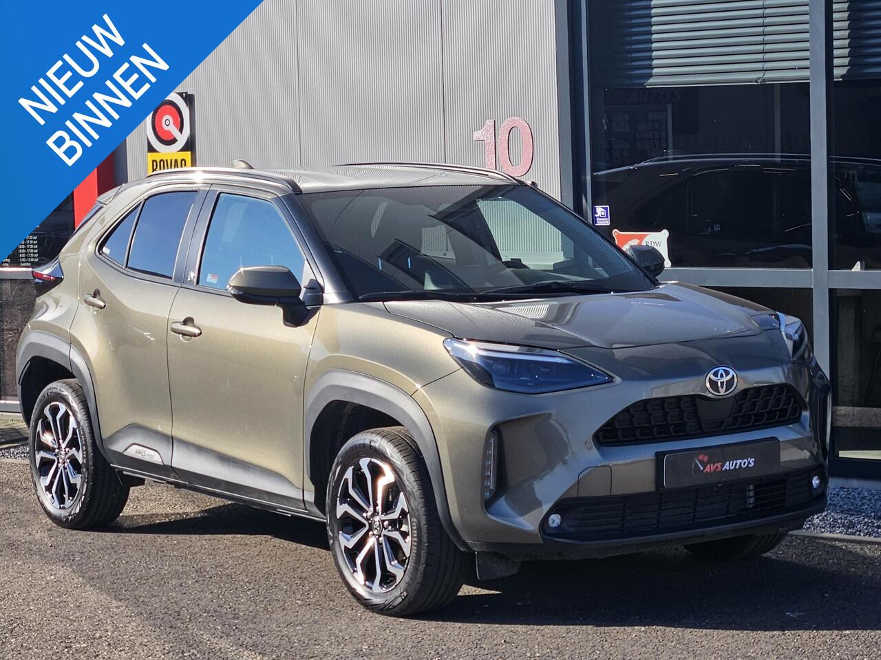 Toyota YARIS Cross 1.5 Hybrid TEAM D 12DKM, LED, GROOT SCHERM, STOEL/STUUR VERWARMING