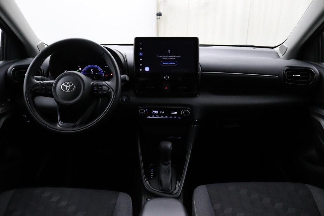 Toyota YARIS 1.5 Hybrid 115 First Edition | Led Verlichting | Keyless Entry | Apple Carplay/ Android Auto |