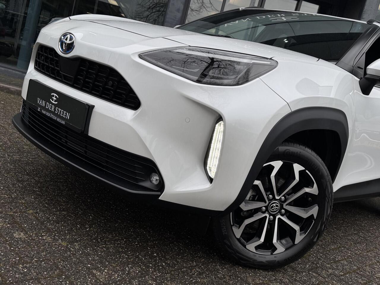 Toyota YARIS Cross 1.5 Hybrid 115 Business Plus Keyless | Stoelverwarming | Apple Carplay